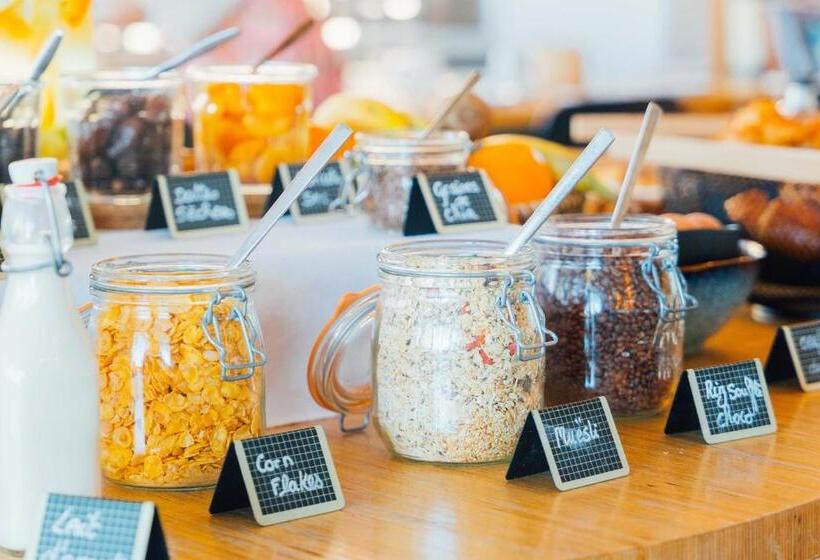 스탠다드 룸 측면 바다 전망, Cafe Miramar