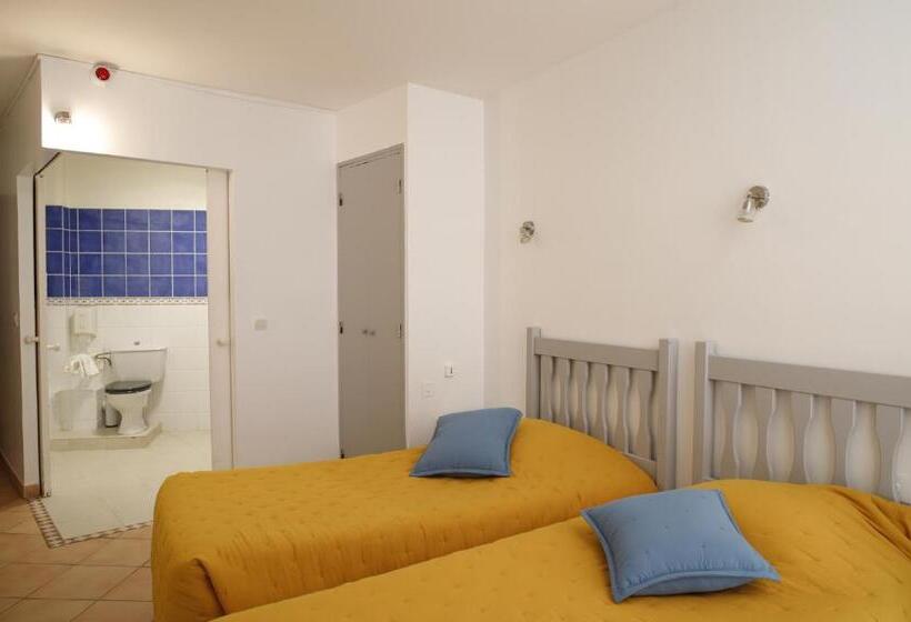 适合残疾人使用的标准间, Le Fangassier