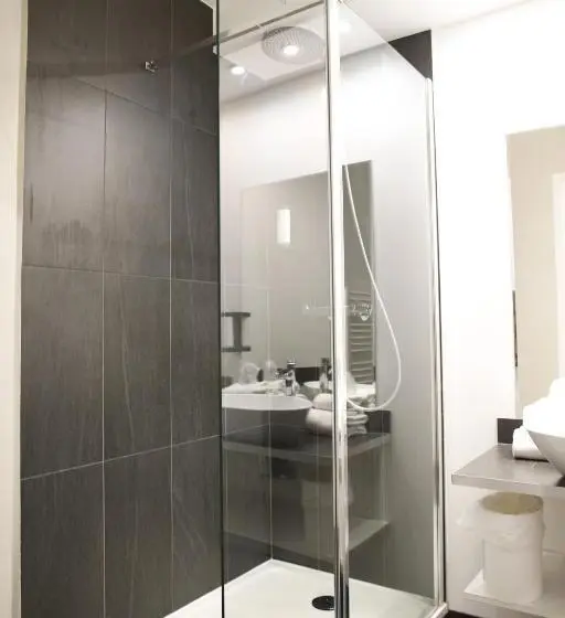 Comfort room with terrace, Le Fangassier