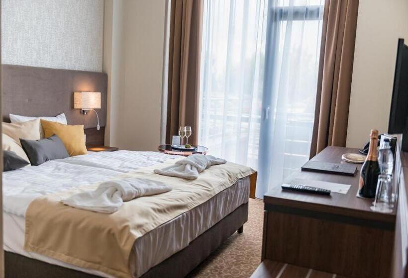 اتاق استاندارد پلاس, Thermalpark