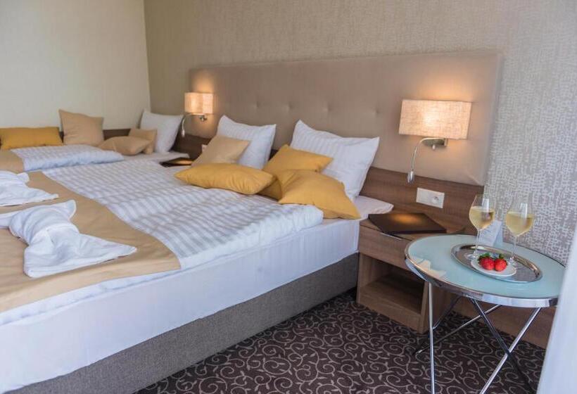 اتاق پریمیوم سه تخته, Thermalpark