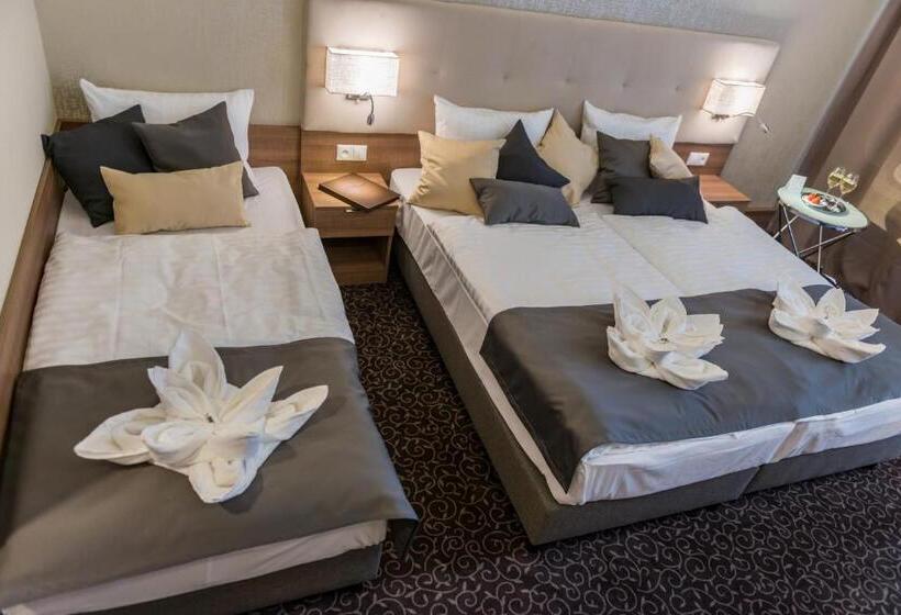 اتاق پریمیوم سه تخته, Thermalpark