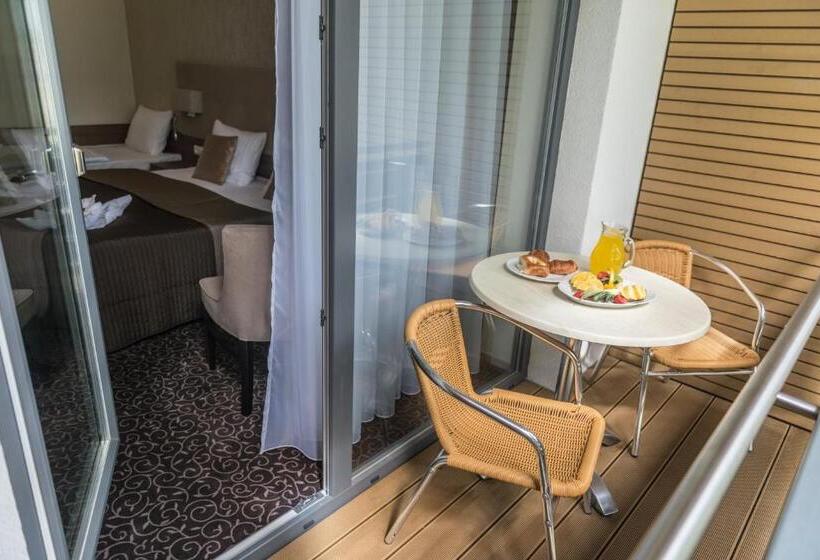 اتاق راحتی سه تخته, Thermalpark