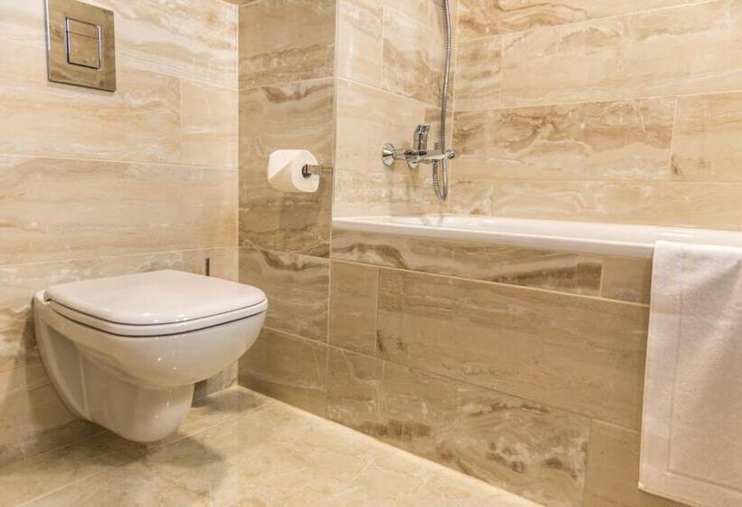 اتاق پریمیوم سه تخته, Thermalpark