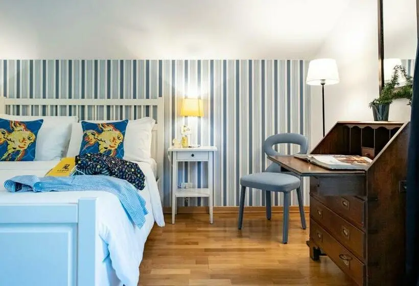Standart Oda, Villa Borgo Duino