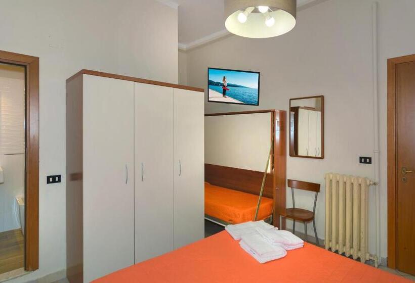 스탠다드 트리플 룸, Villa Grazia