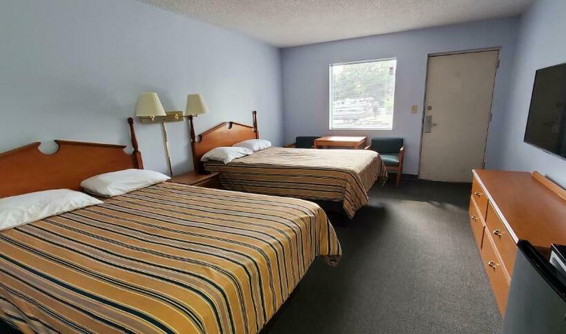 İki Çift Kişilik Yataklı Standart Oda, Lakeview Inn & Suites Okeechobee