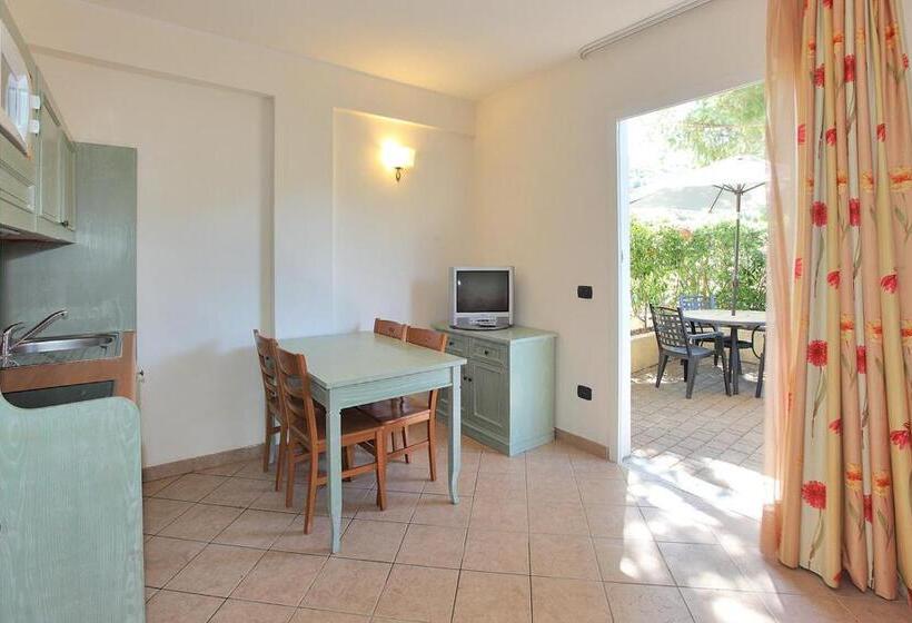 إستوديو قياسى, Il Villaggio Di Giuele