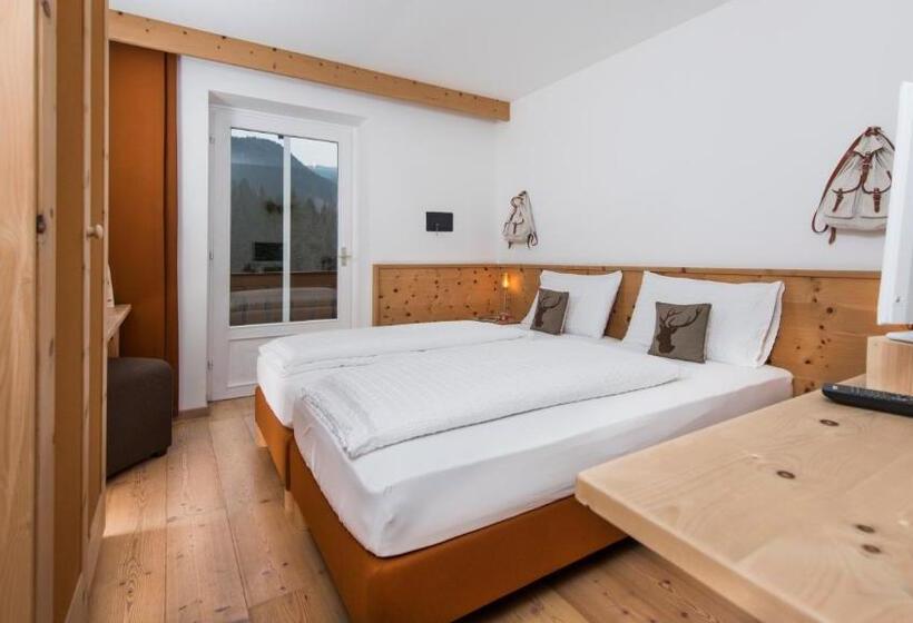 غرفة قياسية, Small & Lovely Hotel Zaluna