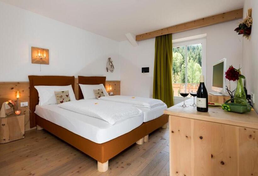 غرفة كومفورت, Small & Lovely Hotel Zaluna