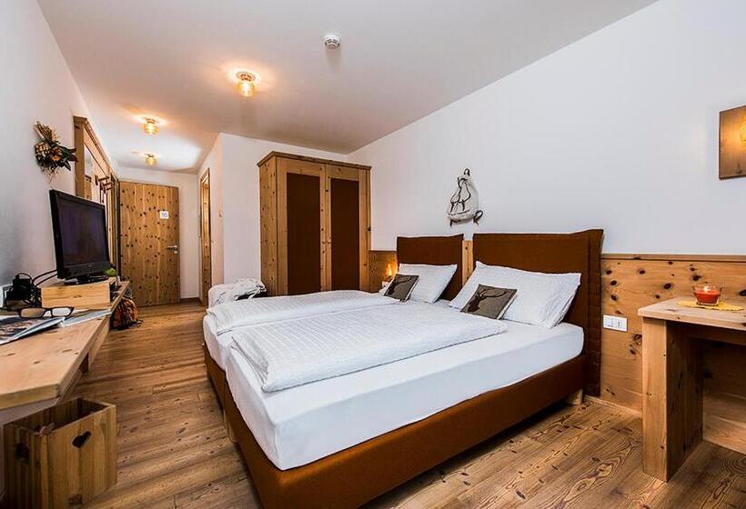 غرفة كومفورت, Small & Lovely Hotel Zaluna