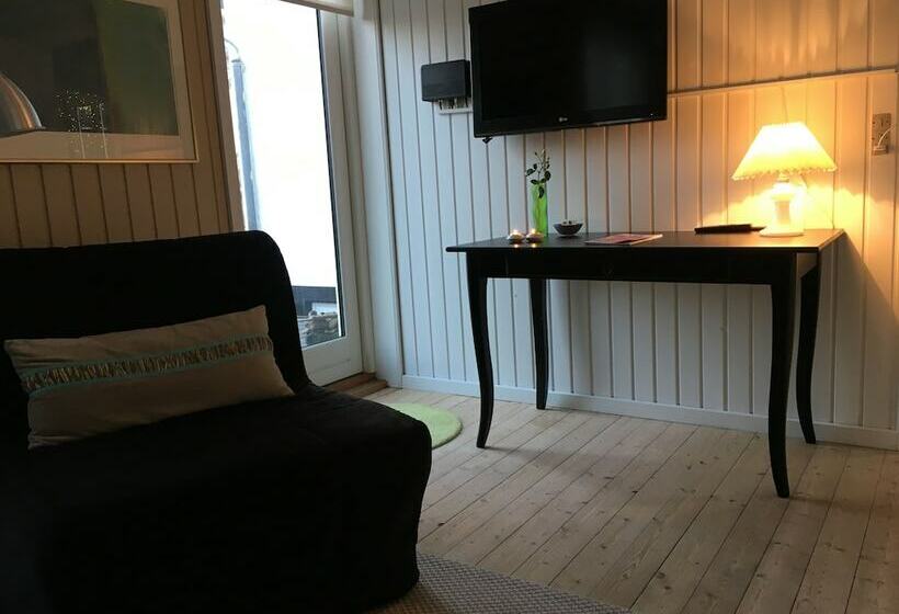 Номер Basic, Heltoften Bed & Breakfast