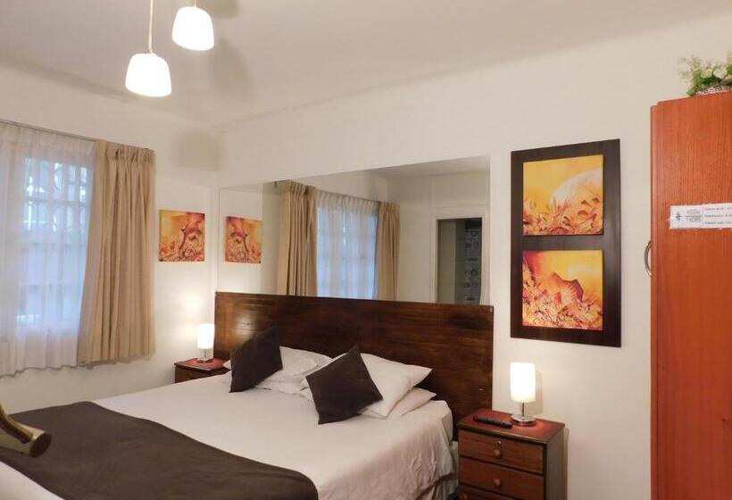 Quarto Estandar, 7 Norte