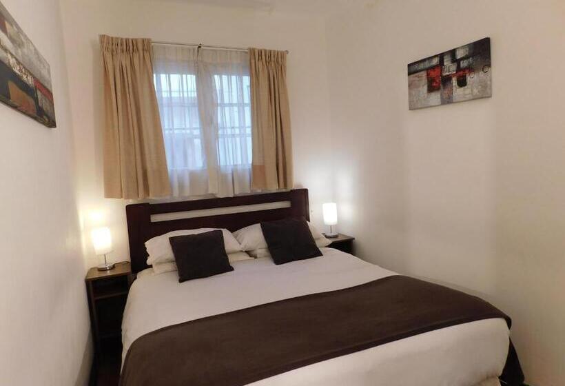 Quarto Estandar, 7 Norte