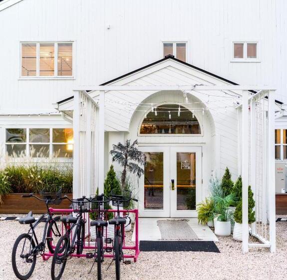 جناح جونيور مطلّ علي البحر, Aqua By American Beech   Adults Only