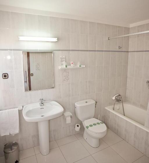 스탠다드 트리플 룸, Beri