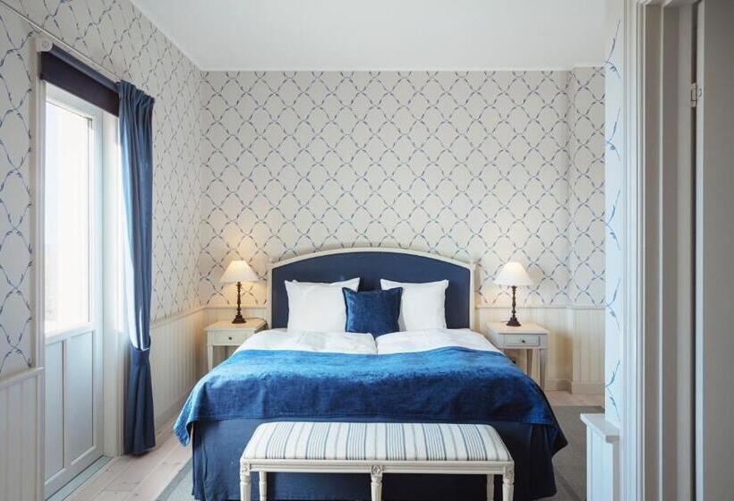 اتاق لوکس با بالکن, Bretagne