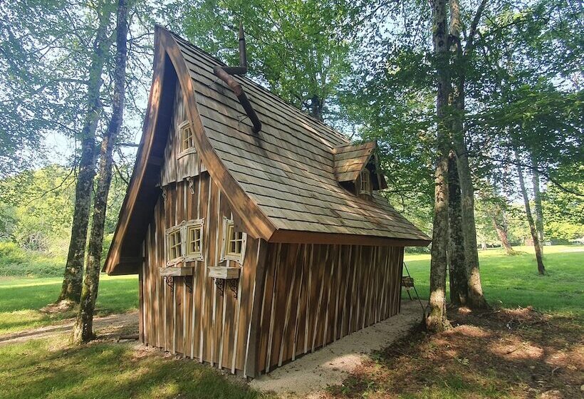 منزل غرفة نوم واحدة, Chateau De Razay