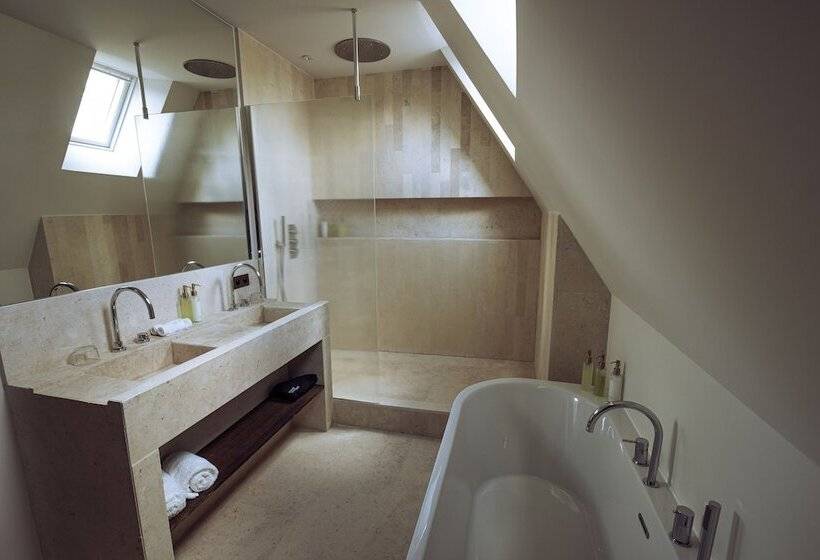 Номер Deluxe, Chateau De Razay