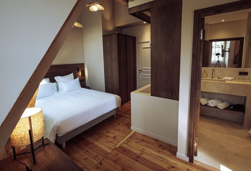 غرفة ديلوكس, Chateau De Razay