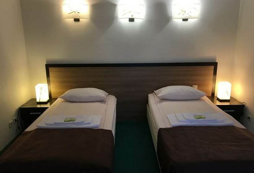 스탠다드 룸, Crystal