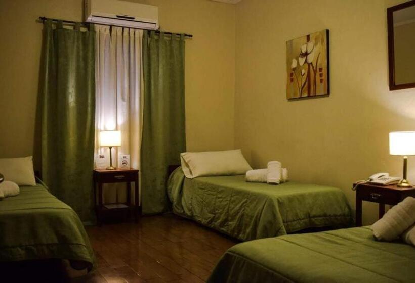 트리플 클래식 룸, Hernandarias