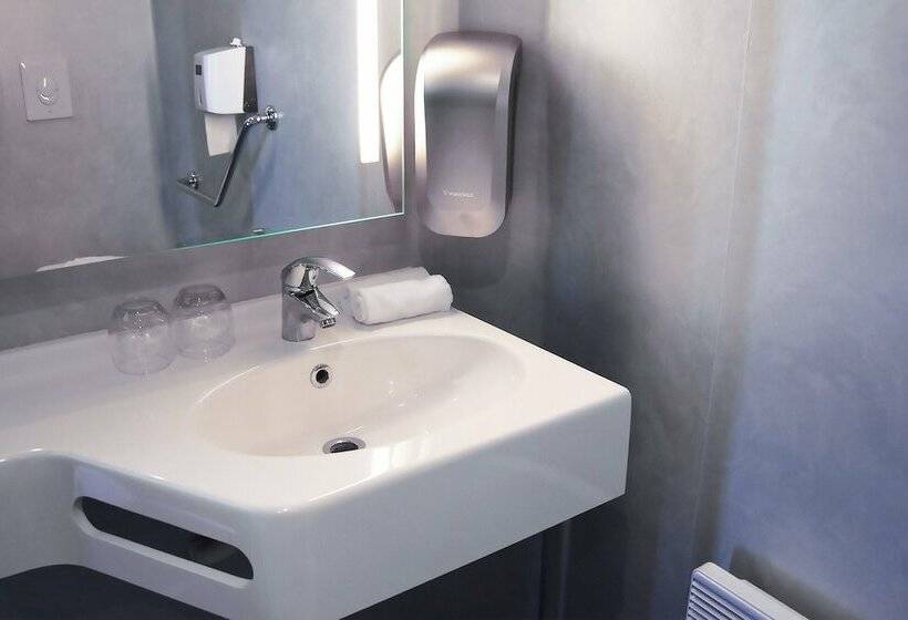 スタンダードルーム, Brit Hotel Confort La Tour Blanche