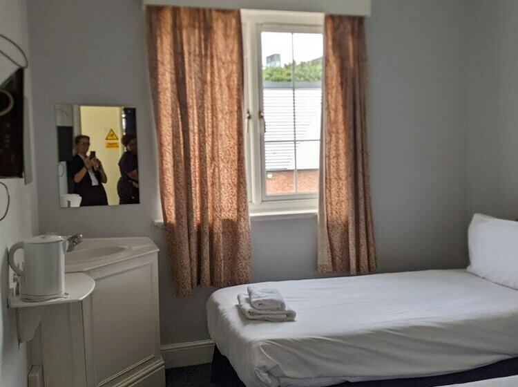 スタンダードルーム, Plough