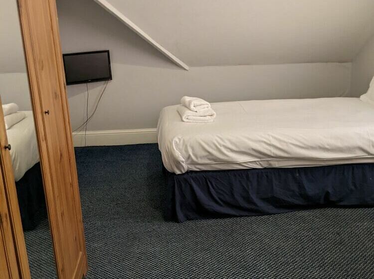 スタンダードルーム, Plough