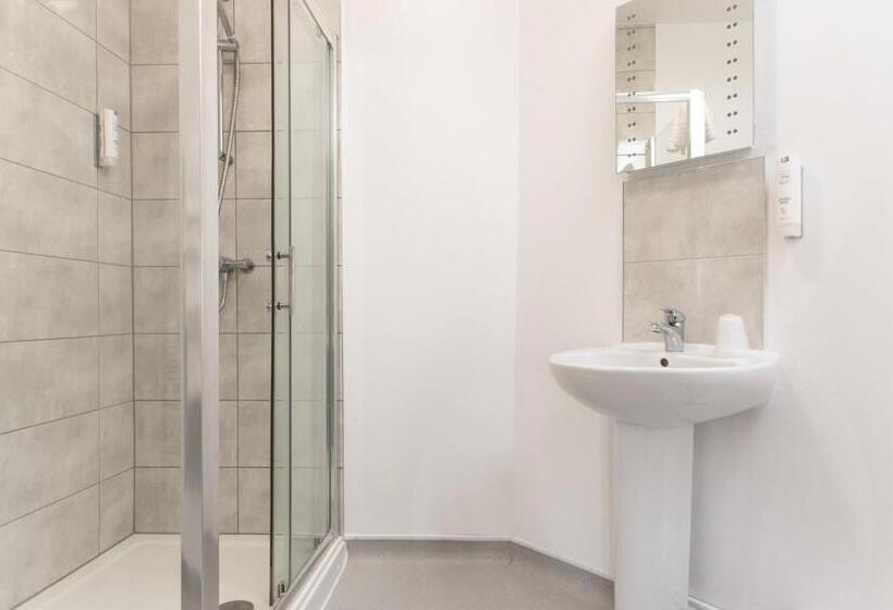 ファミリールーム, Plough