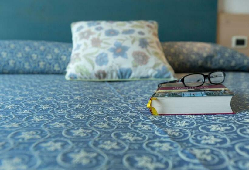 标准间带湖景, Residence Sirenella