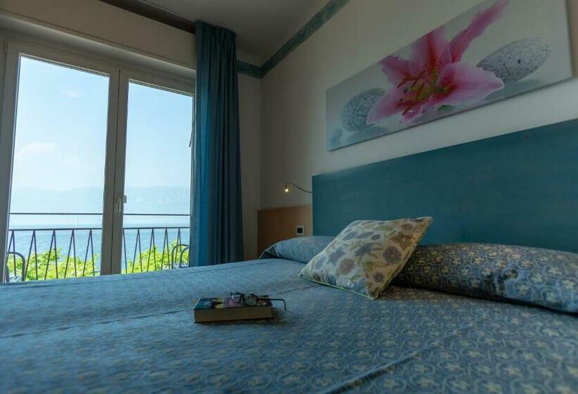 스탠다드 룸 호수 전망, Residence Sirenella