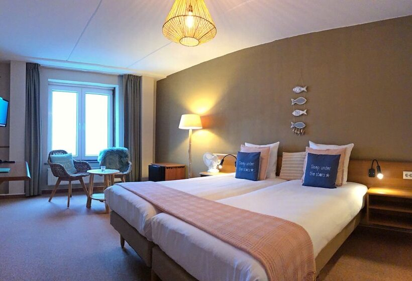 غرفة قياسية مطلّة علي البحر, Beachfront Boutique