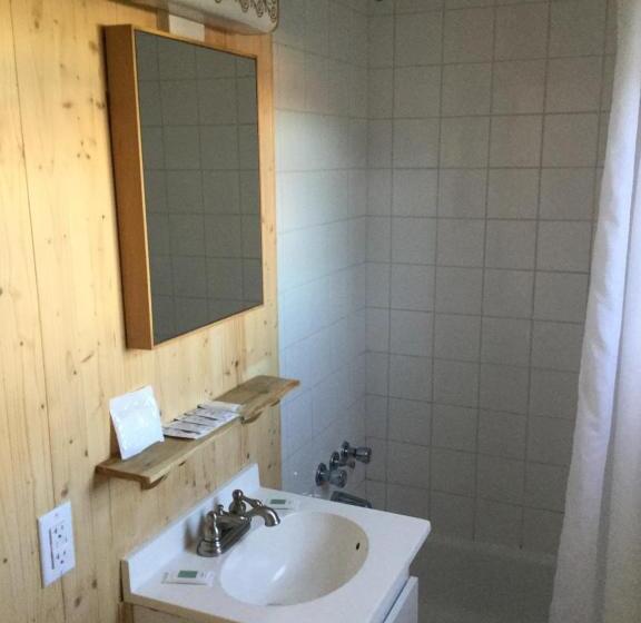 בקתה סטנדרטית, Hôtel Motel Rocher Percé