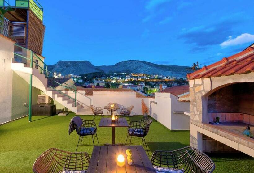 سوییت لوکس, Sinan Han