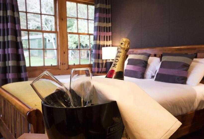 Superior-huone, North Kessock