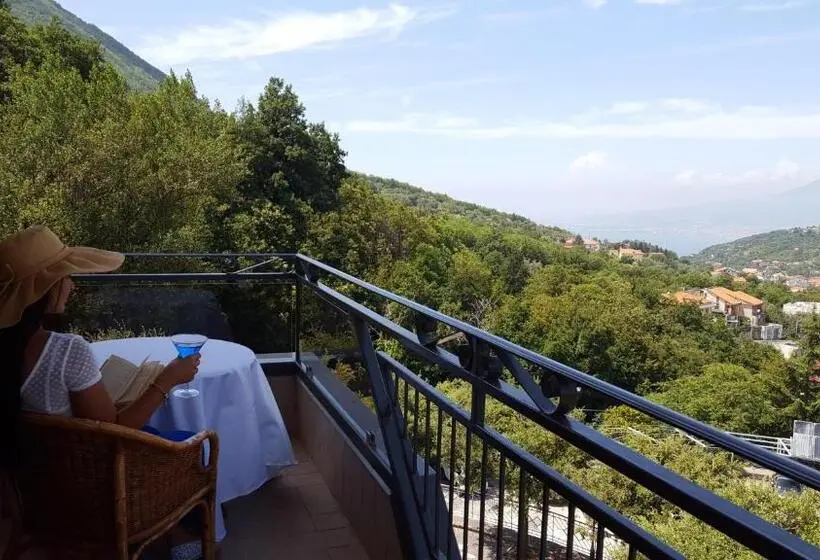 スタンダードトリプルルーム, Resort Sant Angelo & Spa