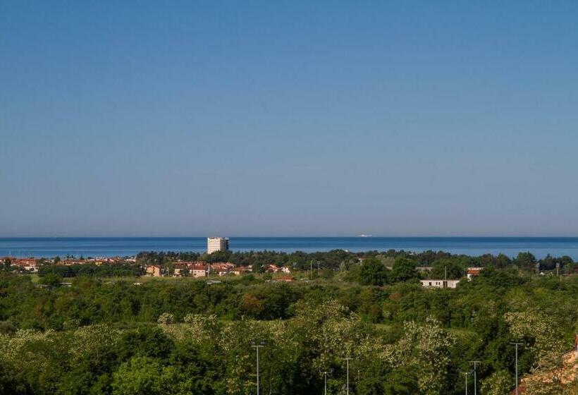 Номер Стандарт Вид на Море с Балконом, Arte Casa