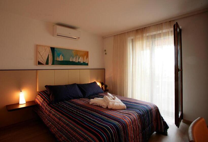 Номер Стандарт с Балконом, Arte Casa