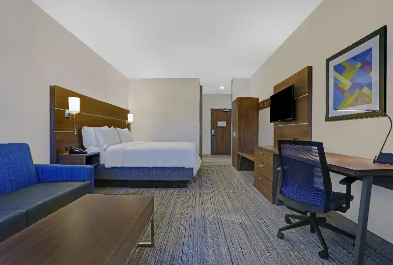 Sviitti King-vuode, Holiday Inn Express & Suites Lenexa Overland Park Area, An Ihg