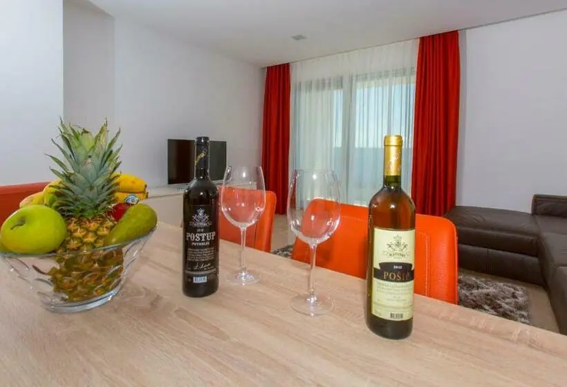 آپارتمان 1 خوابه با چشم‌انداز دریا, Luxury Aparthotel