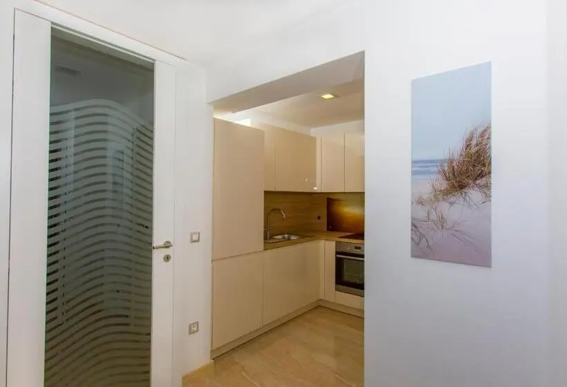 آپارتمان 2 خوابه با چشم‌انداز دریا, Luxury Aparthotel
