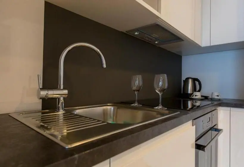آپارتمان 2 خوابه با بالکن, Luxury Aparthotel