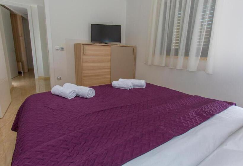 带阳台两卧公寓, Luxury Aparthotel