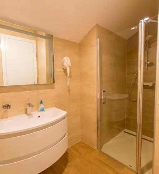 آپارتمان 1 خوابه با چشم‌انداز دریا, Luxury Aparthotel