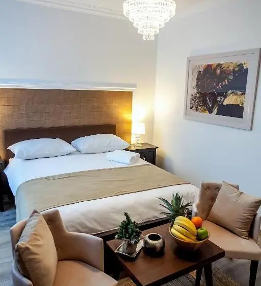 اتاق اکونومی, Regal Residence B&b