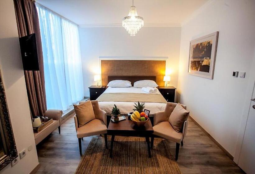 اتاق اکونومی, Regal Residence B&b