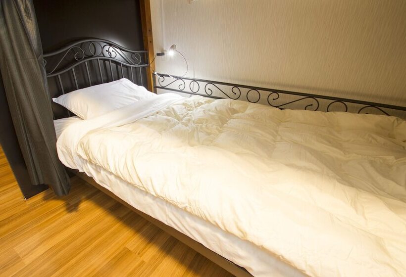 Четырехместный Номер Стандарт, Guest House Umikaji