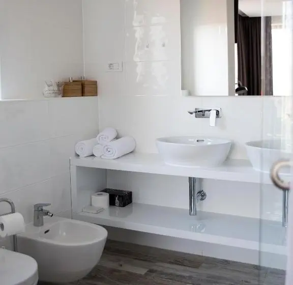 バルコニー付きデラックスルーム, Bed&breakfast Vinarija Coner