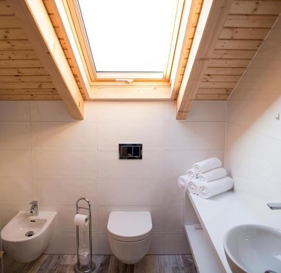 패밀리 스위트, Bed&breakfast Vinarija Coner